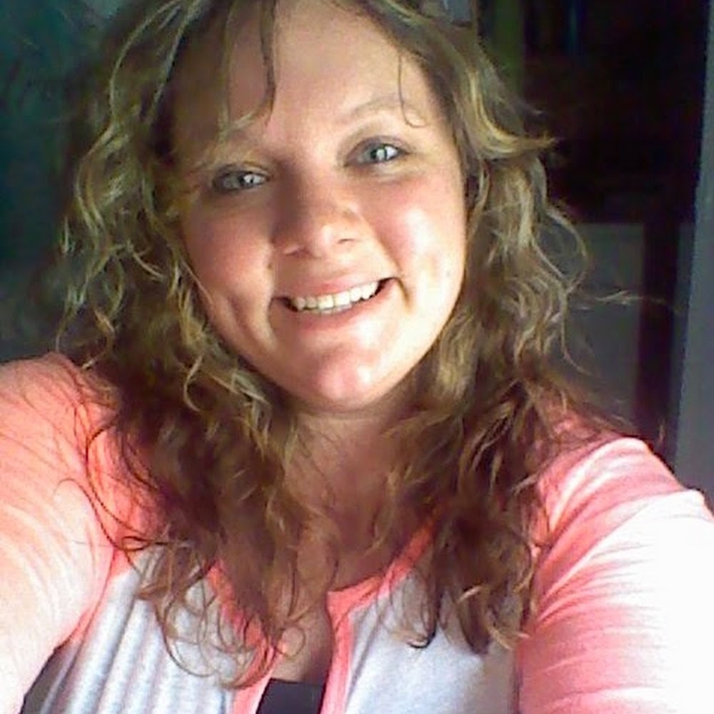 Meet your Posher, Ceci